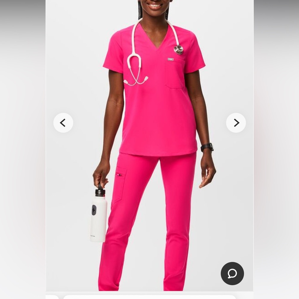 Figs Set - Medium Top and Medium Tall Joggers Bottoms pink